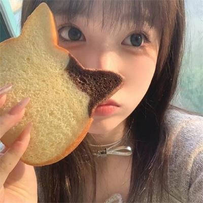 穿奢侈品的皇后